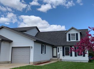 100B Susan Dr, Dwight, IL 60420