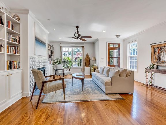 5th image of 2726 Acklen Ave #A