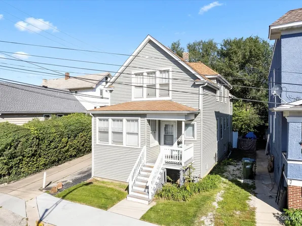 9 Bergman Ct, Forest Park, IL 60130