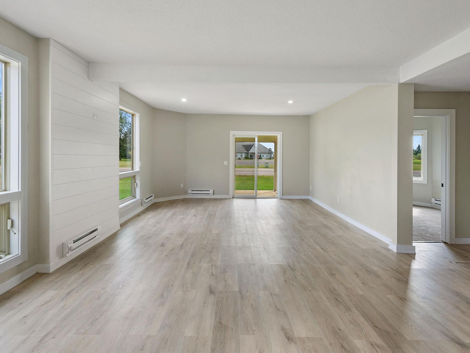 305 S Hill Ave, Ogilvie, MN 56358 Zillow