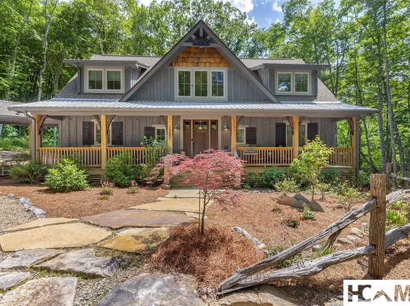 1582 New Settlers Way, Glenville, NC 28736