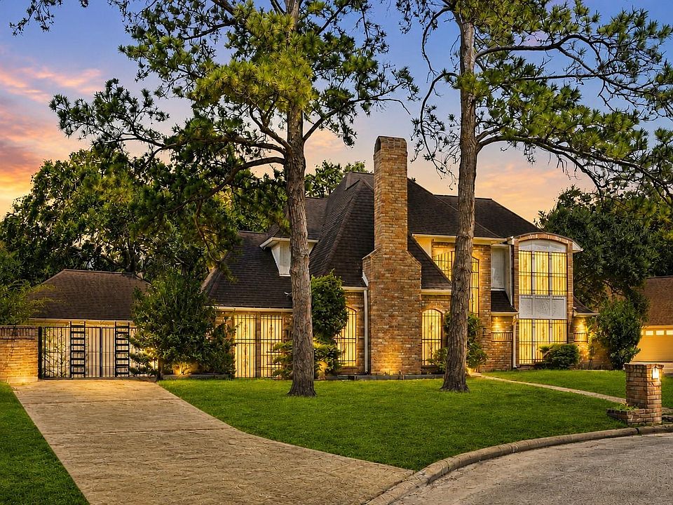 1st image of 1706 Palace Green Ct