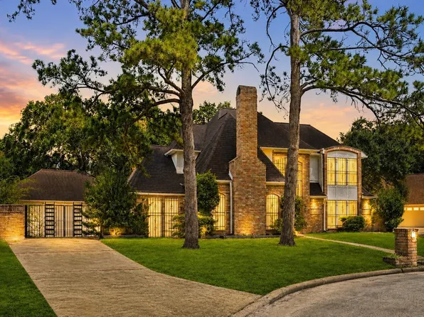 1706 Palace Green Ct, Katy, TX 77449