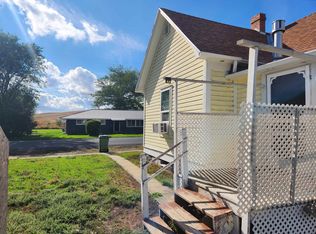 110 E St, Endicott, WA 99125