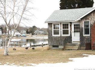1 Oyster Point Rd, Old Saybrook, CT 06475