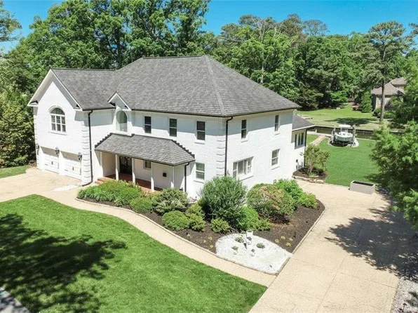 1252 Tanager Trl, Virginia Beach, VA 23451