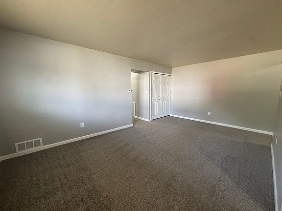 5th image of 36777 Sibley Rd APT J