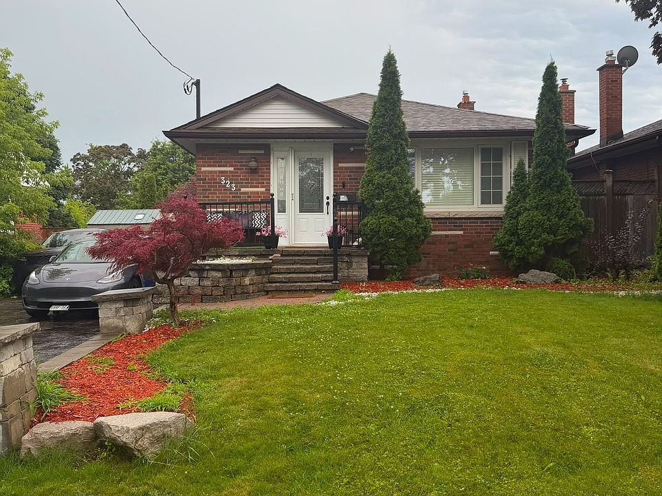 1st image of 323 Ridgeway Ave