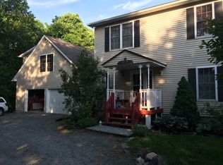 21 Bronner Rd, Bloomingburg, NY 12721