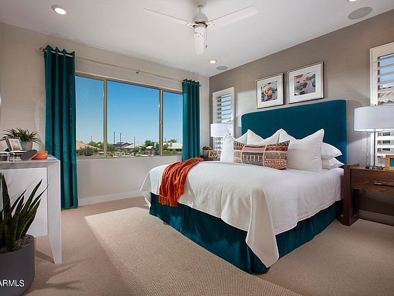 4th image of 760 E Doral Ave #202