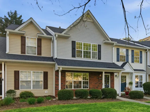 2940 Mayer House Ct, Charlotte, NC 28214