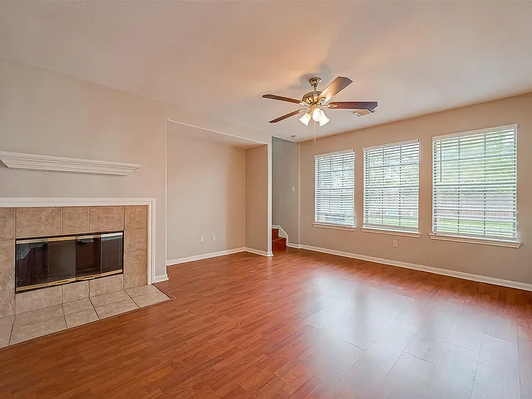 9234 Windswept Grove Dr — Photo 27