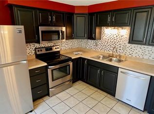 4633 Glanmire Dr, Virginia Beach, VA 23464