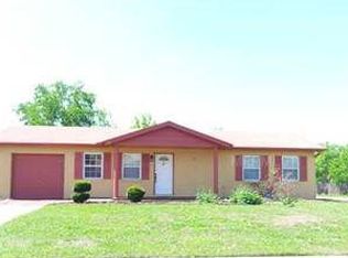 565 Floral Dr, Kissimmee, FL 34743