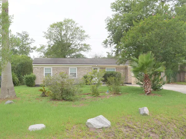 8247 Springer Ct, Jacksonville, FL 32244