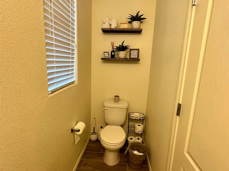 10601 Thor Mountain Ln — Photo 14