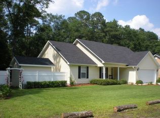 126 Sugar Plum Ln, Brunswick, GA 31523