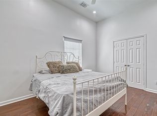 309 Gargan St, Houston, TX 77009