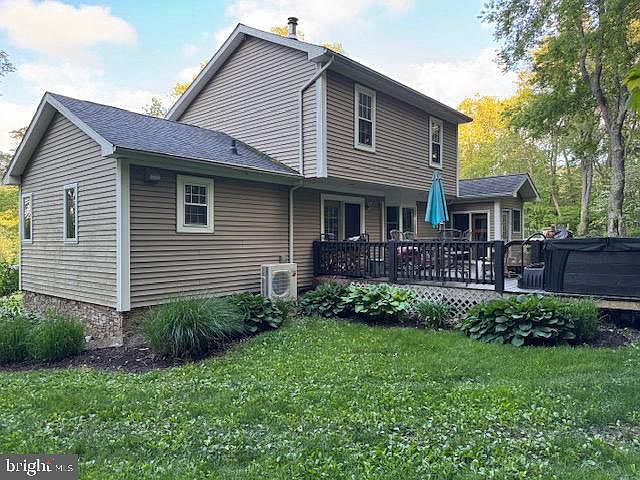 2nd image of 316 Distilery Ln