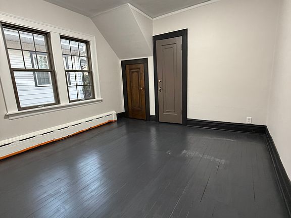 5th image of 1428 N Jackson St #Lowr1