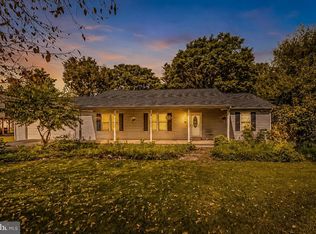455 Willis Dr, Bunker Hill, WV 25413