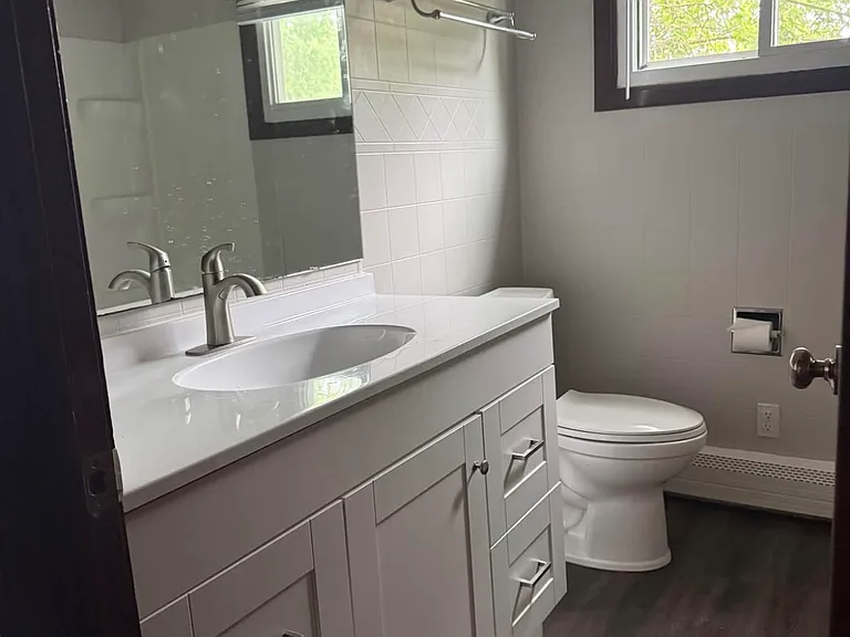 127 N Saint Augustine St — Photo 3