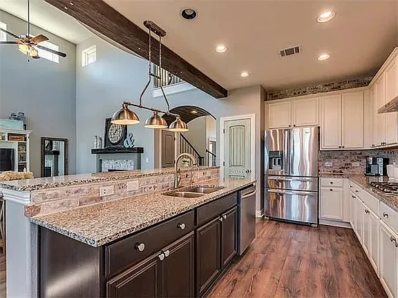 307 Orchard Hill Trl — Photo 5