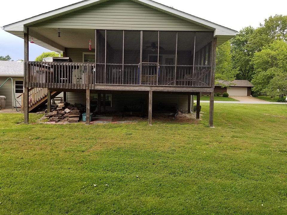 2nd image of 923 Long Branch Rd