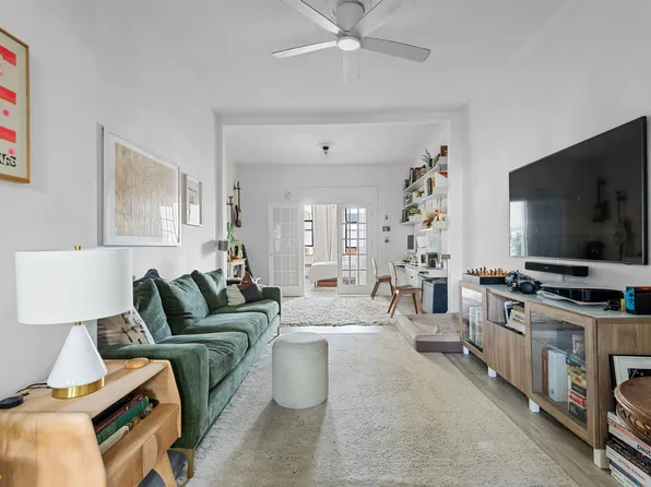 59-29 Linden Street image 18 of 22