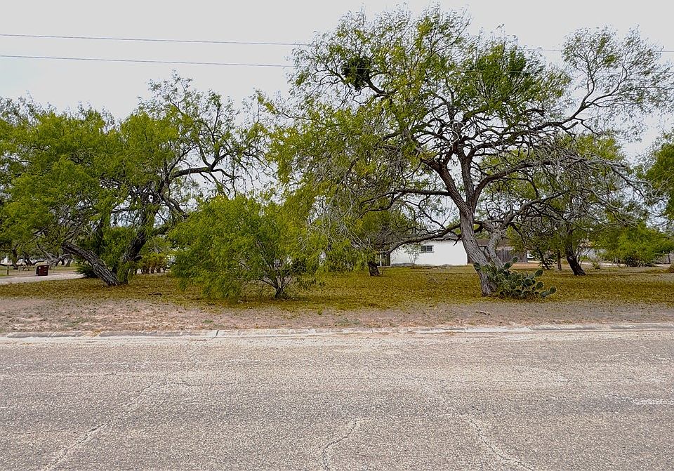 2nd image of 700 W Ragland Ave