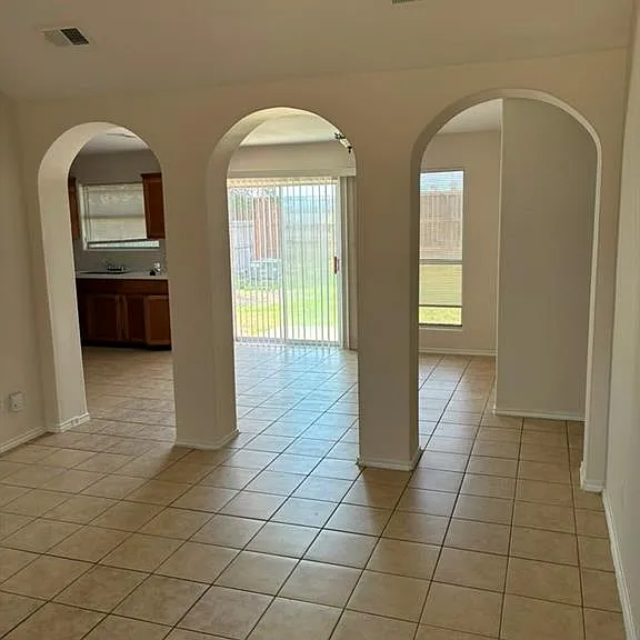 1803 Butkus Dr — Photo 2