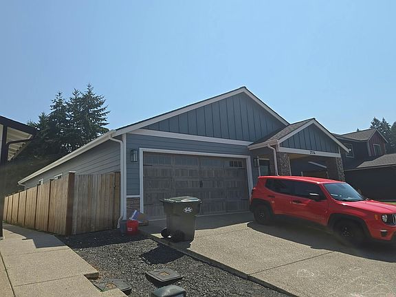 3rd image of 2114 Hawks View Ln