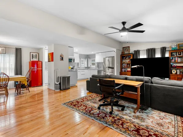 10 Lilac Street, Exeter, NH 03833