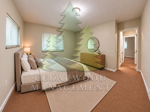 5th image of 338 N Main St APT 1