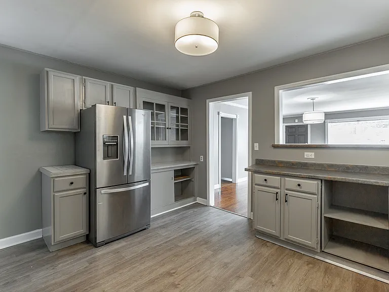1209 Hanover St — Photo 20