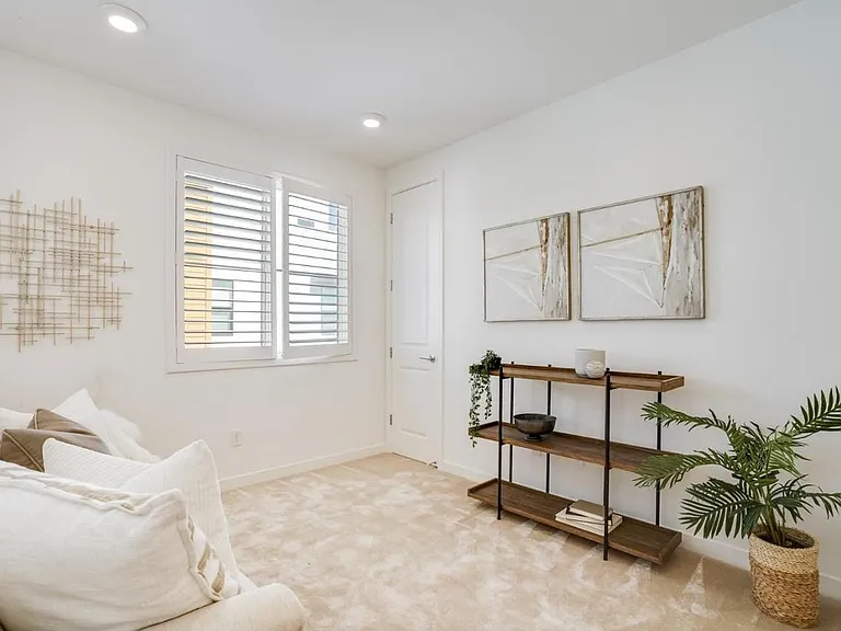 5816 Cadence Ave — Photo 23