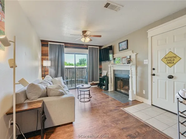 1107 Verde Dr APT 12, Bryan, TX 77801