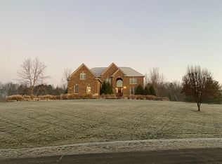 5215 N Meadow Ct, Ann Arbor, MI 48105