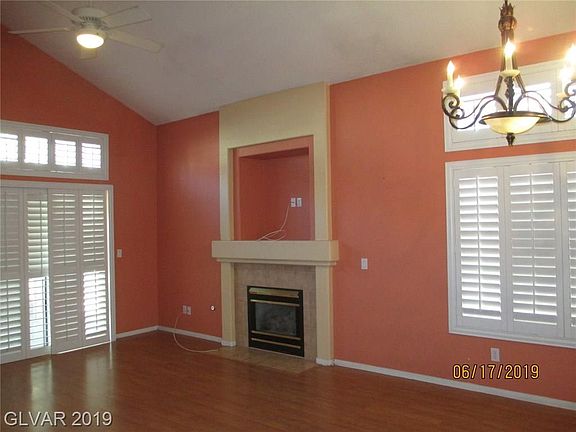 5th image of 25 Durango Station Dr #0