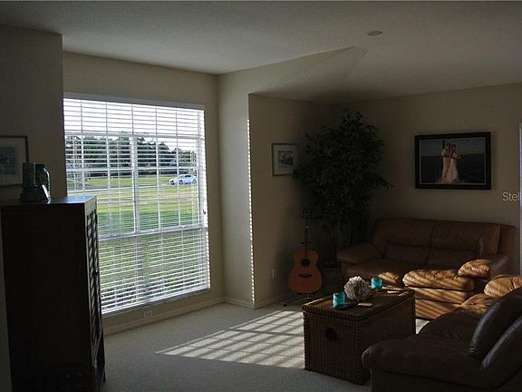 3rd image of 2100 Turnberry Dr