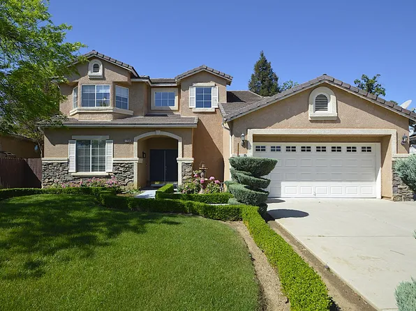 1756 N Holly Ave, Clovis, CA 93619