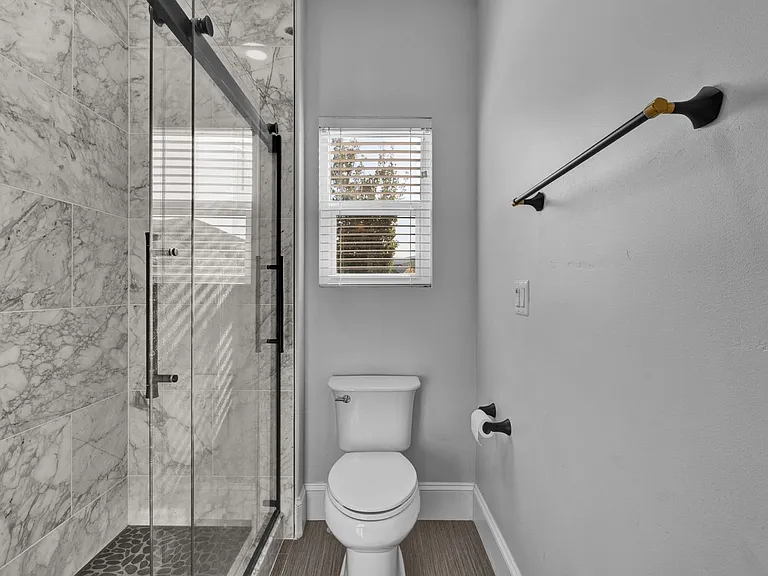 910 S Pace Pl — Photo 31