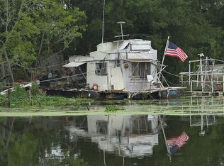 3521 N Maple Rd, Ann Arbor, MI 48105