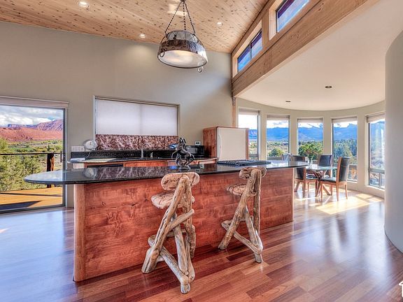 3rd image of 276 W Rimshadow Ln #24