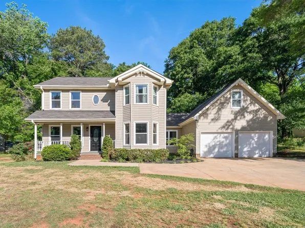 114 Bracken Ct, Liberty, SC 29657