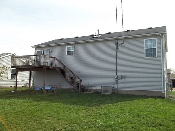 4th image of 1301 N Nixon Dr