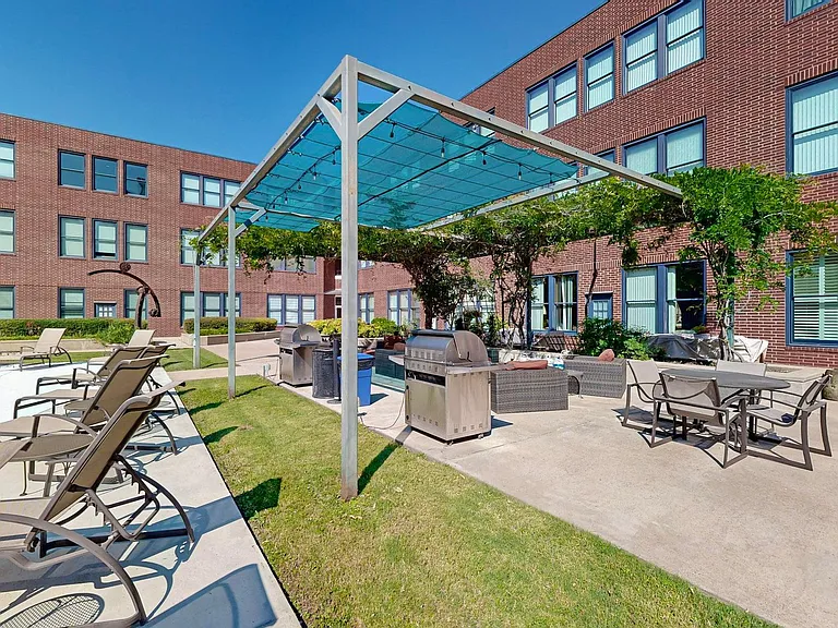 2502 Live Oak St #217 — Photo 29