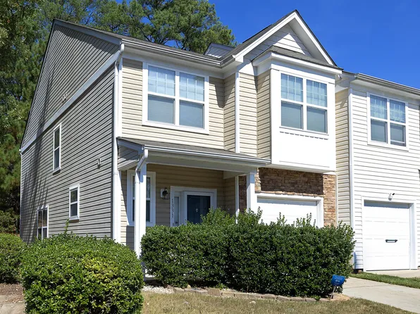 1331 Stone Manor Dr, Raleigh, NC 27610