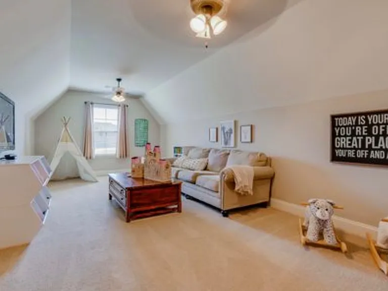 2321 Mason Dr N — Photo 19