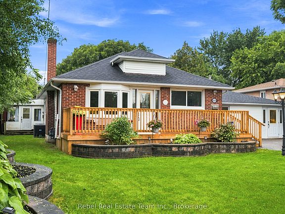 2nd image of 890 Liverpool Rd #888